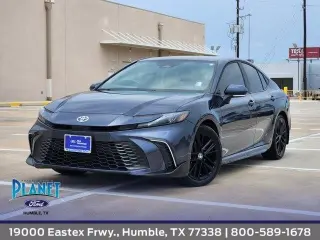 Toyota Camry 2026 SE 4dr Sedan