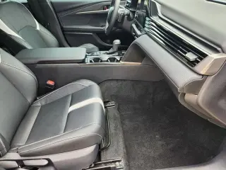 Toyota Camry 2026 SE 4dr Sedan