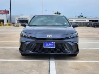 Toyota Camry 2026 SE 4dr Sedan