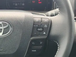 Toyota Camry 2026 SE 4dr Sedan