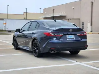Toyota Camry 2026 SE 4dr Sedan