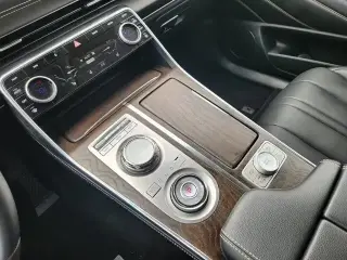 Genesis GV80 2024 AWD 2.5T 4dr SUV