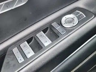 Genesis GV80 2024 AWD 2.5T 4dr SUV