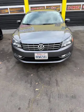 2014 Volkswagen Passat
2.0L TDI SEL Premium