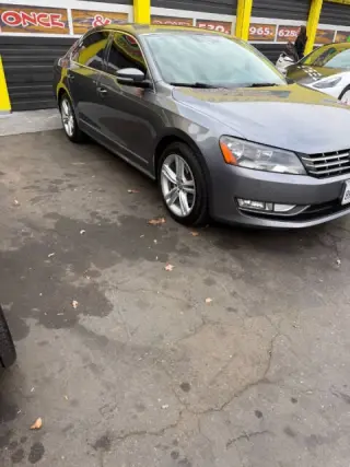 2014 Volkswagen Passat
2.0L TDI SEL Premium