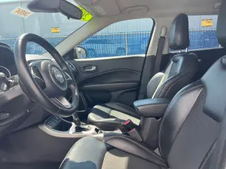 Jeep Compass 2018 Latitude 4dr SUV