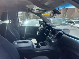 2016 Chevrolet Suburban LS