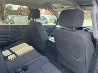 2016 Chevrolet Suburban LS