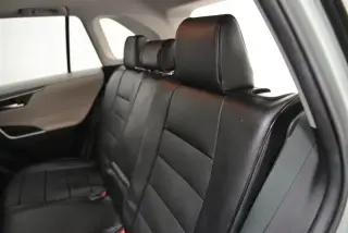 Toyota RAV4 2019 AWD XLE 4dr SUV