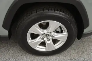 Toyota RAV4 2019 AWD XLE 4dr SUV
