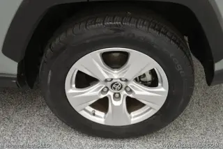 Toyota RAV4 2019 AWD XLE 4dr SUV