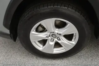 Toyota RAV4 2019 AWD XLE 4dr SUV
