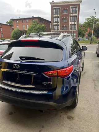2015 Infiniti QX70