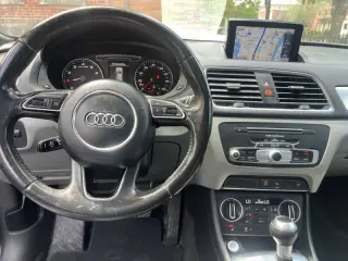 2018 Audi Q3 2.0T quattro Sport Premium Plus