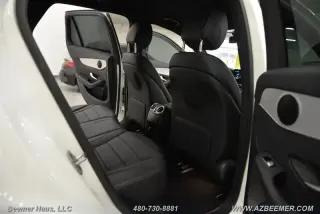 Mercedes-Benz GLC 2022 AWD GLC 300 4MATIC 4dr SUV