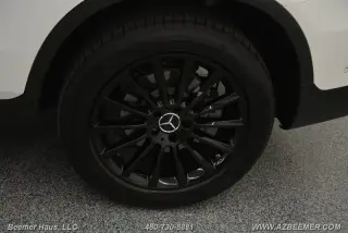 Mercedes-Benz GLC 2022 AWD GLC 300 4MATIC 4dr SUV