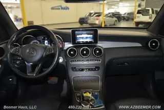 Mercedes-Benz GLC 2019 GLC 300 4dr SUV