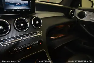 Mercedes-Benz GLC 2019 GLC 300 4dr SUV