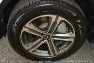Mercedes-Benz GLC 2019 GLC 300 4dr SUV