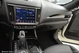 Maserati Levante 2022 AWD Modena 4dr SUV
