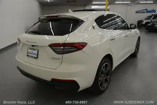 Maserati Levante 2022 AWD Modena 4dr SUV