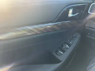 2017 Nissan Maxima Platinum