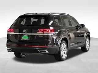 2022 Volkswagen Atlas 2.0T SE w/Technology