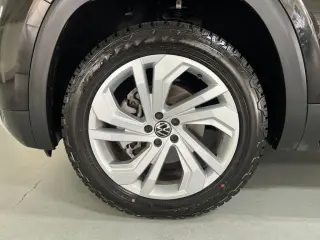 2022 Volkswagen Atlas 2.0T SE w/Technology
