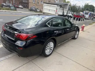 2015 Infiniti Q70L 3.7