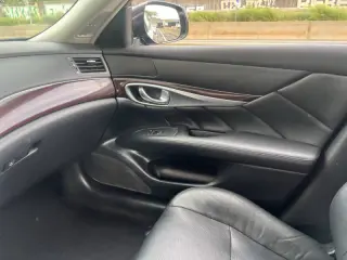 2015 Infiniti Q70L 3.7