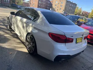 2017 BMW 5 Series 540i xDrive