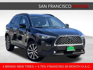 2024 Toyota Corolla Cross XLE