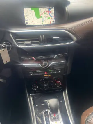 2017 Infiniti QX30 Premium