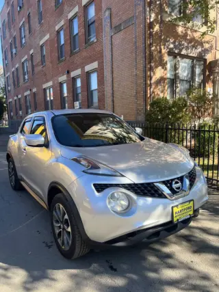 2017 Nissan JUKE SV
