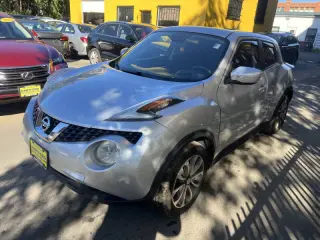 2017 Nissan JUKE SV