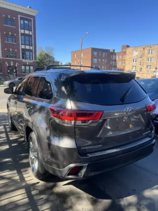2018 Toyota Highlander Limited