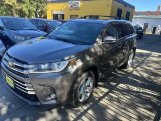 2018 Toyota Highlander Limited
