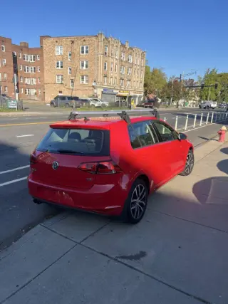 2016 Volkswagen Golf TSI SE