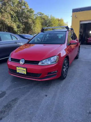 2016 Volkswagen Golf TSI SE