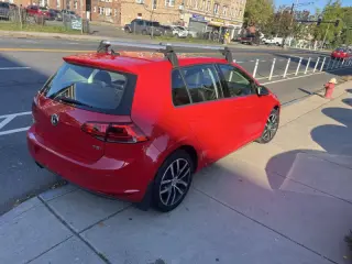 2016 Volkswagen Golf TSI SE