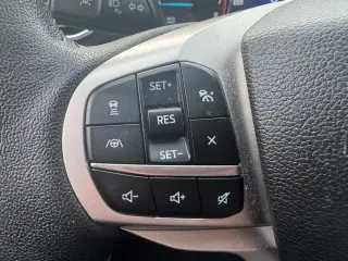 Ford Explorer 2023 AWD XLT 4dr SUV