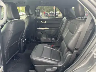 Ford Explorer 2023 AWD XLT 4dr SUV