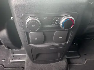 Ford Explorer 2023 AWD XLT 4dr SUV