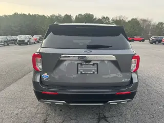 Ford Explorer 2023 AWD XLT 4dr SUV