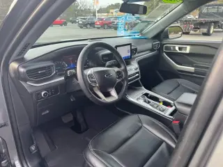 Ford Explorer 2023 AWD XLT 4dr SUV