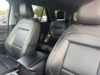 Ford Explorer 2023 AWD XLT 4dr SUV