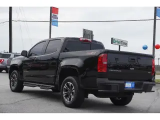 Chevrolet Colorado 2021 4x4 Z71 4dr Crew Cab 5 ft. SB