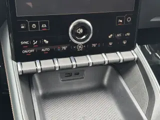 GMC Terrain 2026 4x4 AT4 4dr SUV