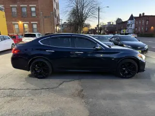 2015 INFINITI Q70