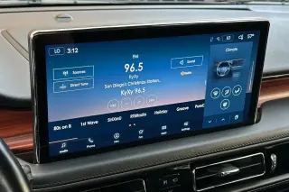 Lincoln Nautilus 2022 AWD Reserve 4dr SUV